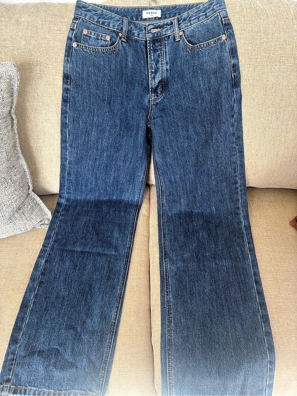 PARKE Classic Straight Jeans NWOT